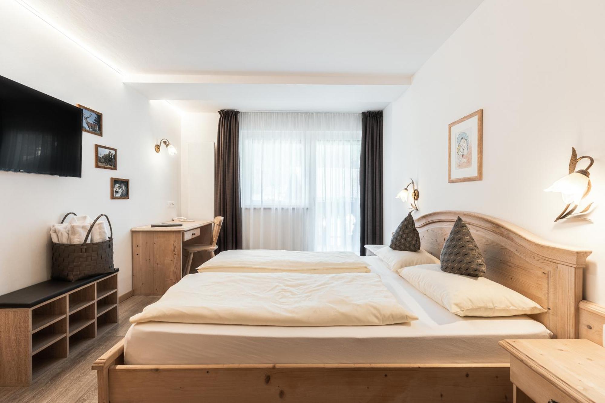 Hotel La Pineta Selva di Val Gardena Quarto foto